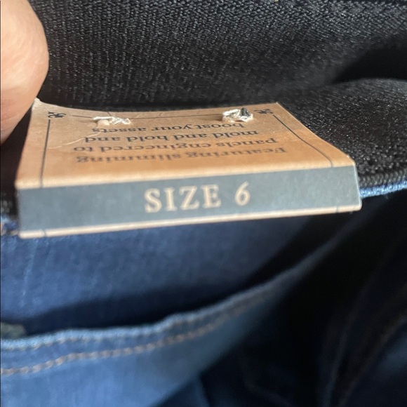 NEW Democracy high rise straight jeans - Picture 11 of 11